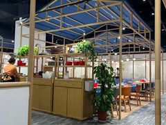 -渝信川菜 · 川味家常菜(财富购物中心店)