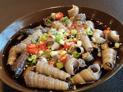-曼听小寨海鲜烧烤·大连辣炒大王(盖州街店)