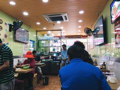 大堂-老上海馄饨铺(浙江中路店)