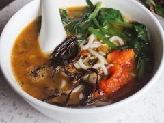油鸡枞米线-半山腰·云南菜(侨福芳草地店)