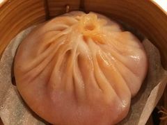 红虾小笼包-嘉麟楼