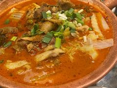 -云海肴·汽锅鸡·云南菜(天山百盛优客店)