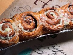 奶油芝士核桃卷-PARIS BAGUETTE巴黎贝甜(周浦万达店)