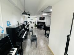 -梅纳·钢琴声乐架子鼓Mena Music(双井店)