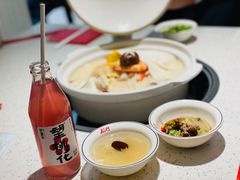 招牌猪骨煲-三人行骨头王火锅(长寿店)