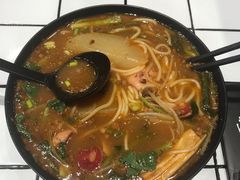 -肥汁米蘭香港米线(长宁来福士店)