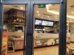 门面-老乡鸡(武汉烽胜路店)