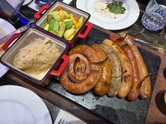 -MOSSO德国餐厅·音乐酒吧(环宇荟店)