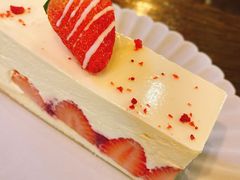 -黑草莓(重庆路店)