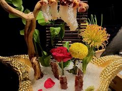 -蟹犇前•帝王蟹雪蟹(陆家嘴店)
