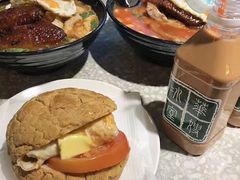 招牌菠萝包-华嫂冰室(湾仔店)