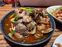 -蚝堡海鲜·威海菜·海肠捞饭·烧烤·亚洲吃蚝公司(幸福门店)