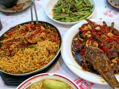 -堂瓦里·33年传统赣菜(第一街区店)