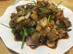 -二孃鸡爪爪(东郊记忆店)