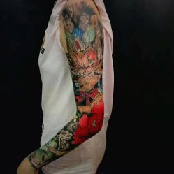 -木子·纹身店TATTOO穿孔·洗纹身