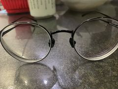 -MiRi眼镜连锁·蔡司·尼康控优点合作店(莘庄店)