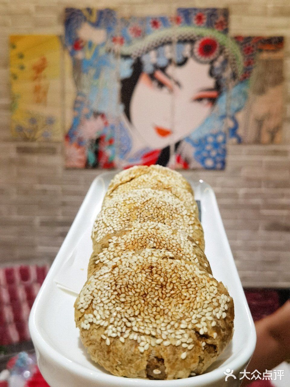 老北京爆汁流油的门钉肉饼！居然在这里吃到了