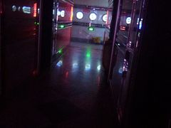 -乐翻天量贩式KTV(淞发路店)