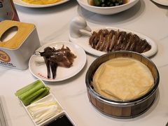 -梅利汴京烤鸭•开封豫菜地标店(东大街店)