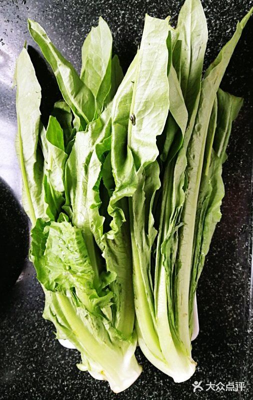 蒜蓉豆豉咸蛋炒油麦菜～容易下饭的家常菜