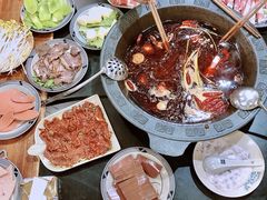 红油锅-重庆故事姊妹老火锅(财经学院店)