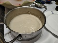 -红鼎豆捞·非遗鲍皇汤火锅(宝丰路店)