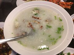 -顺峰渔港中国人的餐厅