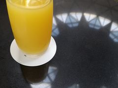 -上海滴水湖皇冠假日酒店