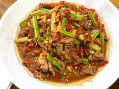小炒牛肉-笨罗卜浏阳菜馆(星沙店)