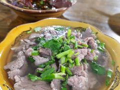 -小杨翘脚牛肉