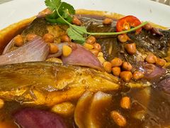 扒烧花鲢鱼头-食為天·本地人爱吃的淮扬菜(瘦西湖店)