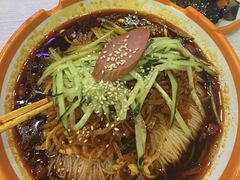 -三姐妹冷面馆(保卫路店)
