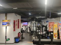 -超鹿运动(达信大厦店)