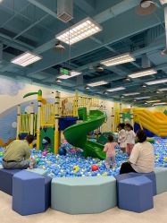 -莫莉幻想儿童乐园(三河燕郊永旺店)