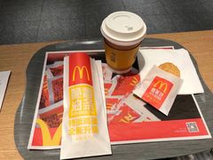 -麦当劳(中山公园龙之梦店)