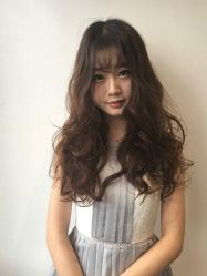 -东方美妍