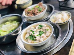 -乐山食古香跷脚牛肉