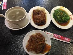 -胡须张鲁肉饭(美食文化馆店)