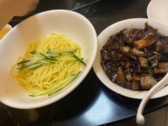 -桃园中华料理炸酱面(燕儿岛路店)