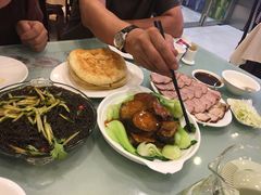 -海洁灌汤包(南五马路店)