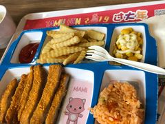 -蒙特利亲子乐园