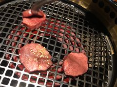 -肉魁屋·烧肉·烧鸟·酒场(高新店)