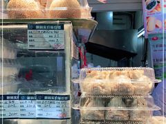 -白玉兰食品(汇联商厦店)