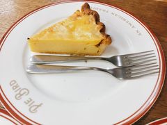 蛋黄派-Pie Bird(新闸路店)