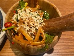 -云海肴·汽锅鸡·云南菜(天山百盛优客店)