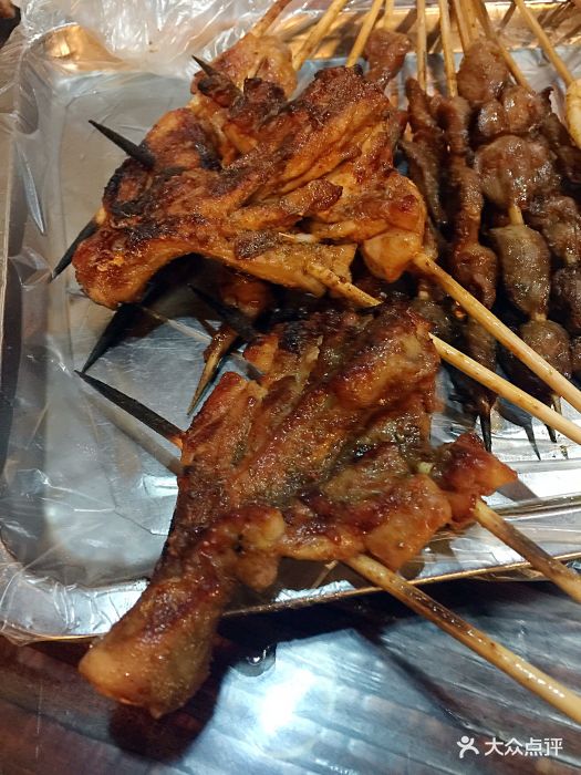 山东特色烧烤王烤鱼(国和路店)鸡腿图片