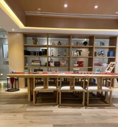 -裕月馨月子中心(滨江店)
