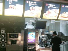 -麦当劳(庐山服务区店)
