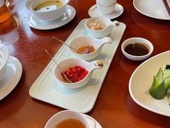 -云南荟·湖畔领宴(领事馆店)