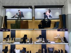 -王府井百货(中州中路店)